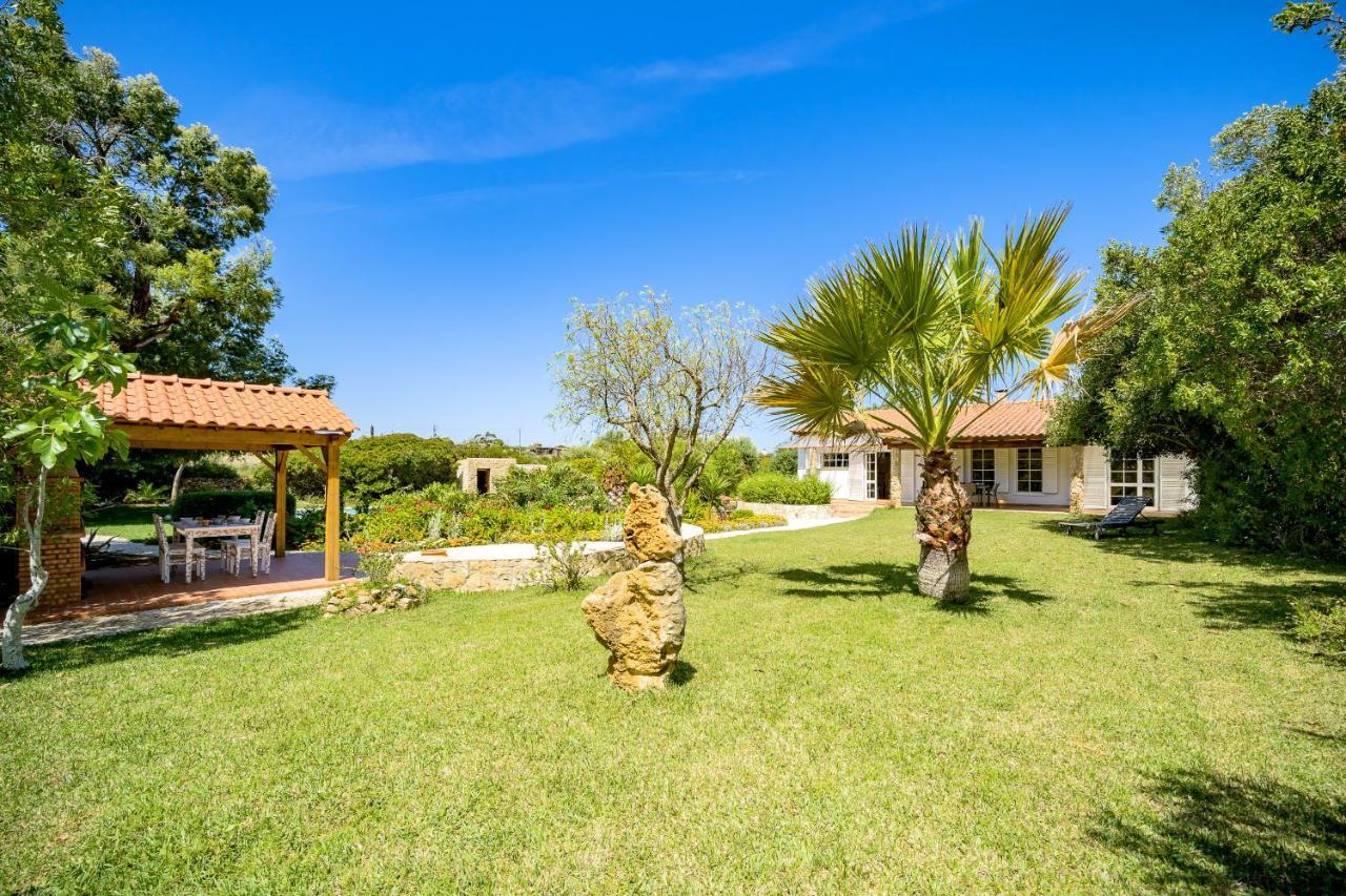 Villa Quinta Ode Ao Sol 01 By Destination Algarve